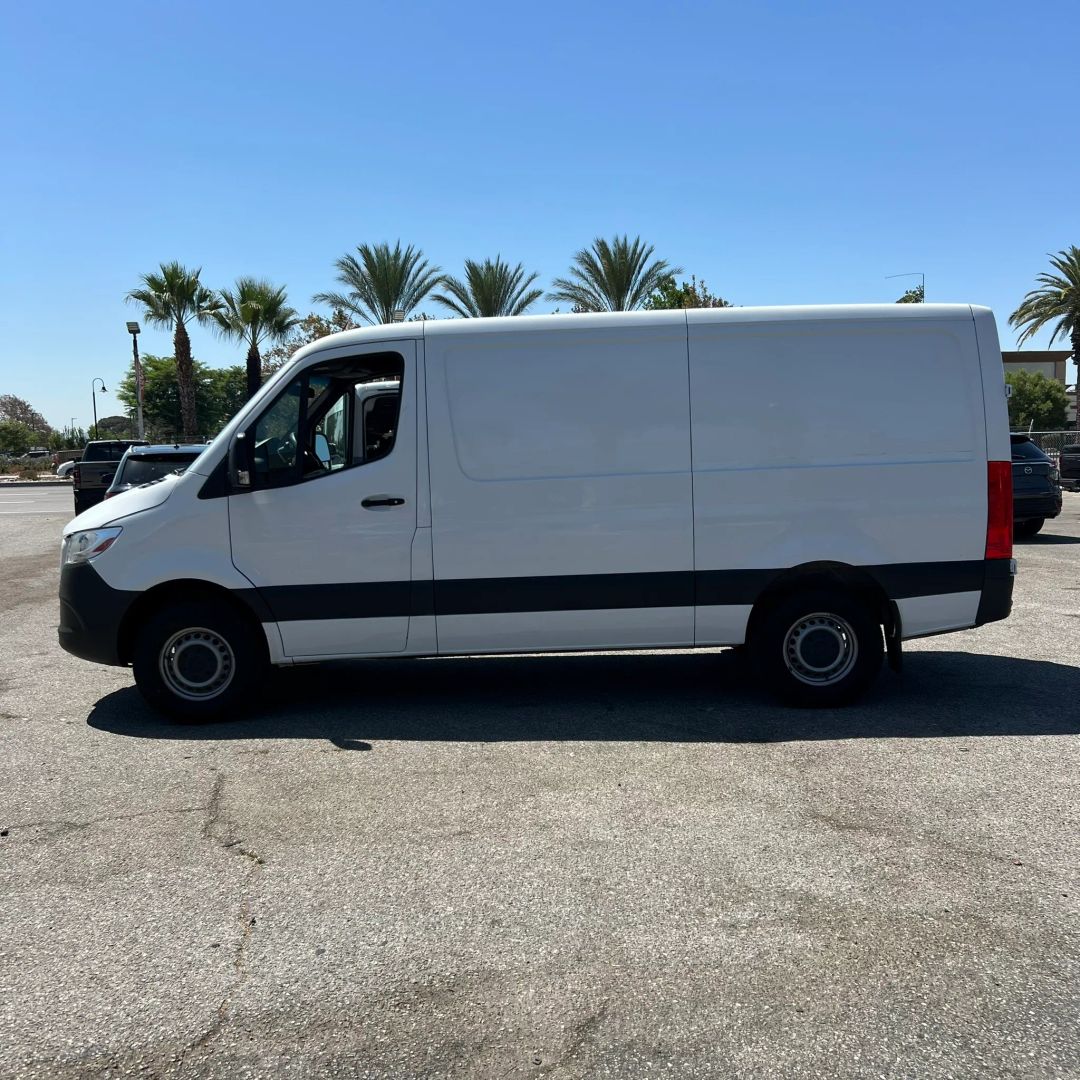 mercedes-benz sprinter cargo van 2019 WD4PF0CD3KT011626 image mercedes-benz sprinter cargo van 2019 WD4PF0CD3KT011626 image